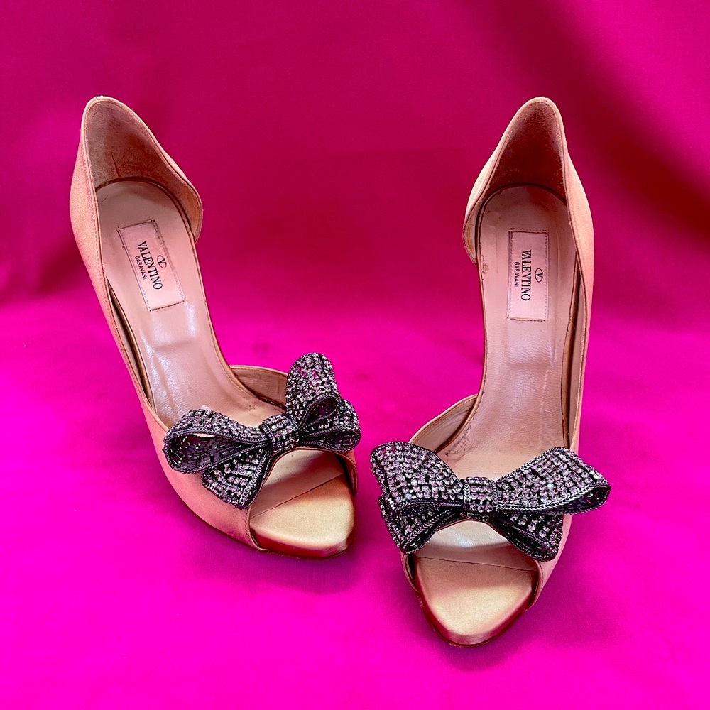 Valentino Pumps